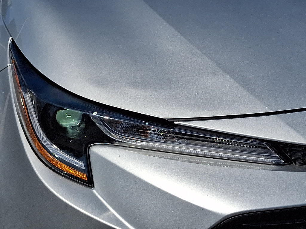 Certified 2025 Toyota Corolla LE FWD image 10