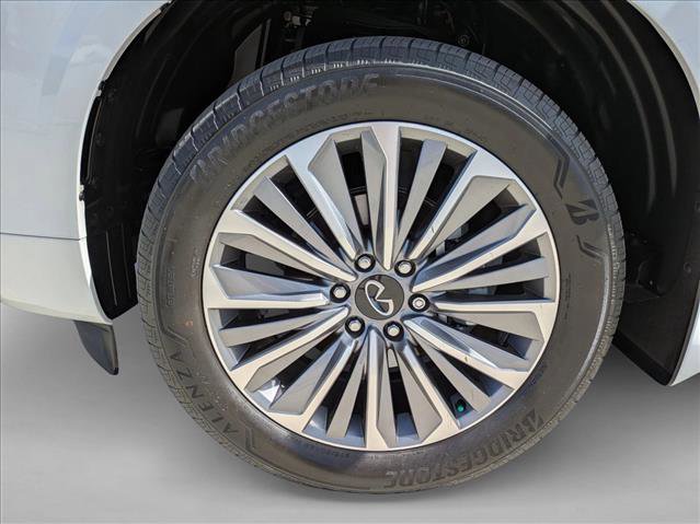 Used 2025 INFINITI QX80 Sensory w/ Exterior Package image 26