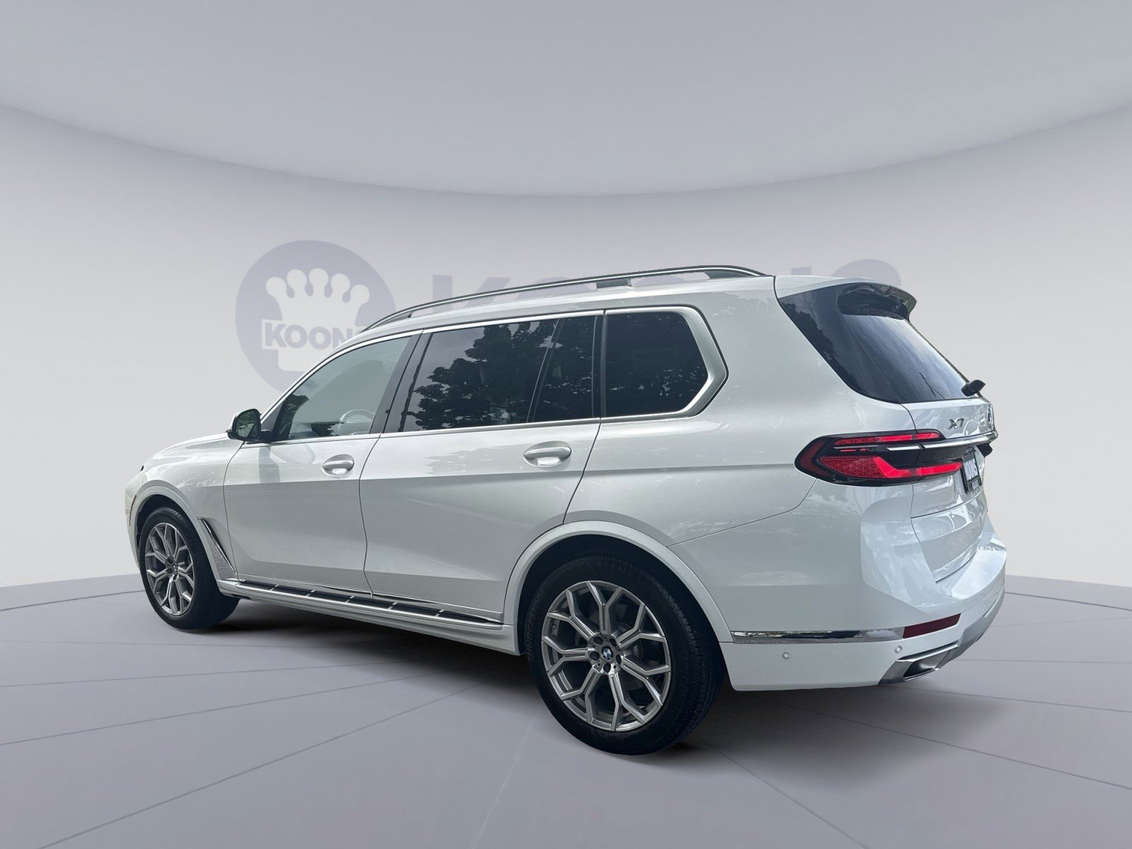 Used 2026 BMW X7 xDrive40i AWD/4WD image 4