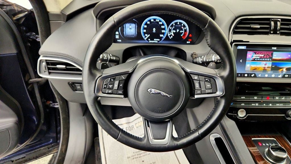 Used 2018 Jaguar F-PACE Portfolio AWD/4WD image 14