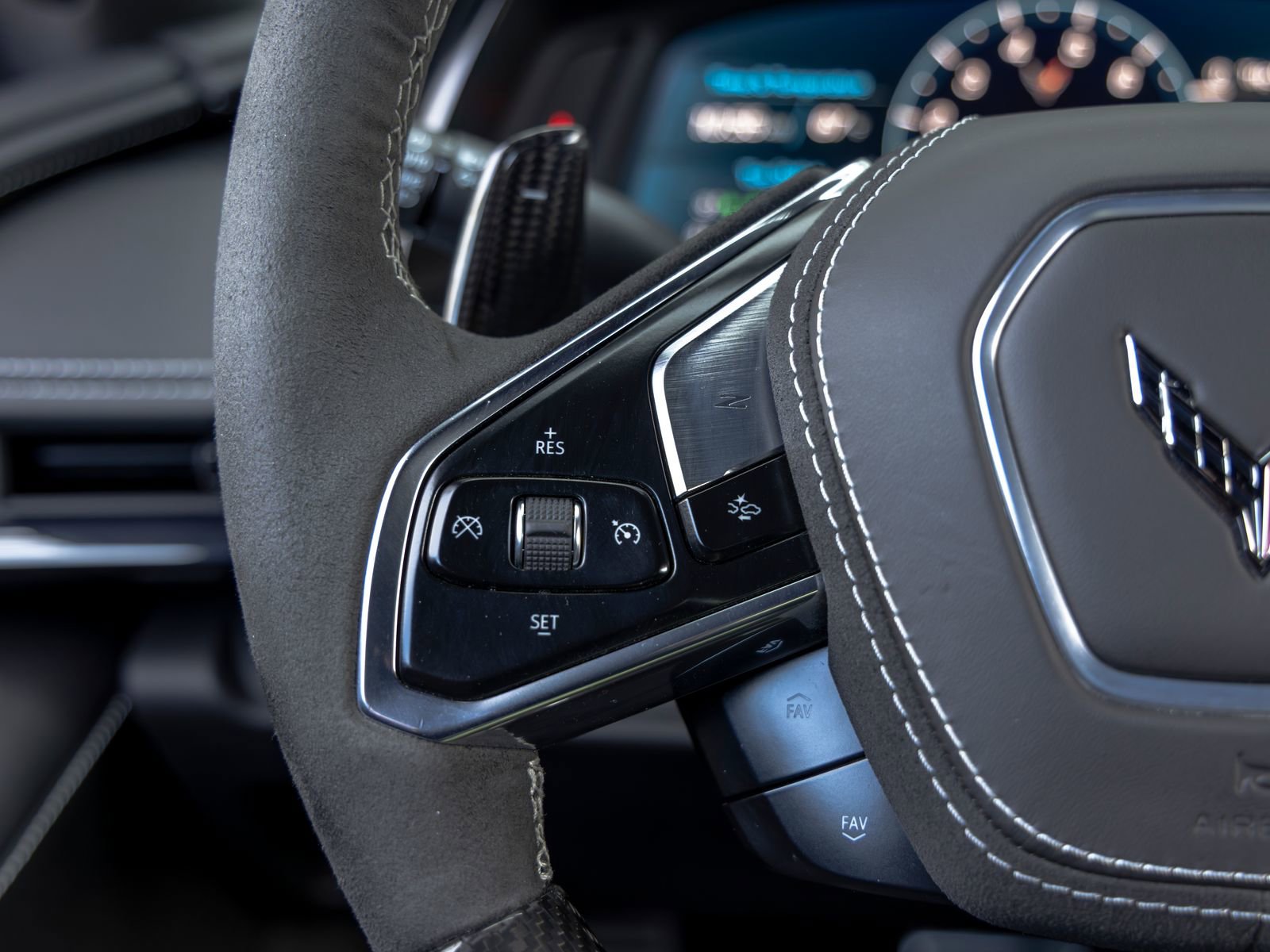 Used 2024 Chevrolet Corvette Z06 w/ Stealth Interior Trim Package image 39