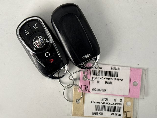 Used 2023 Buick Enclave Avenir w/ Avenir Technology Package image 25