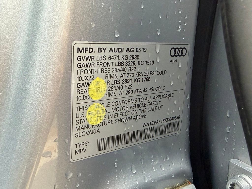 Used 2019 Audi Q8 Premium Plus w/ Premium Plus AWD/4WD image 54