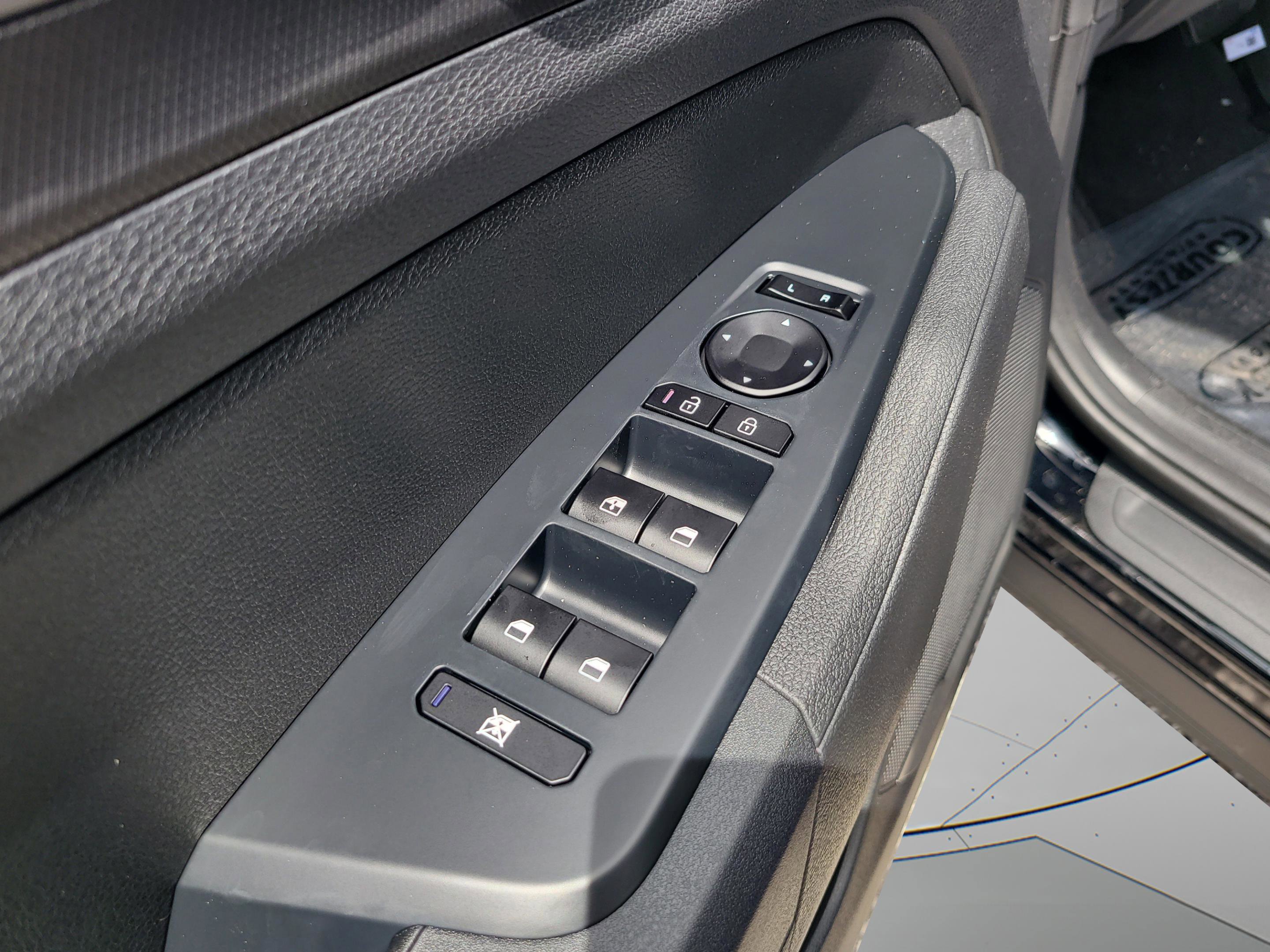 New 2026 Kia Sportage LX image 19