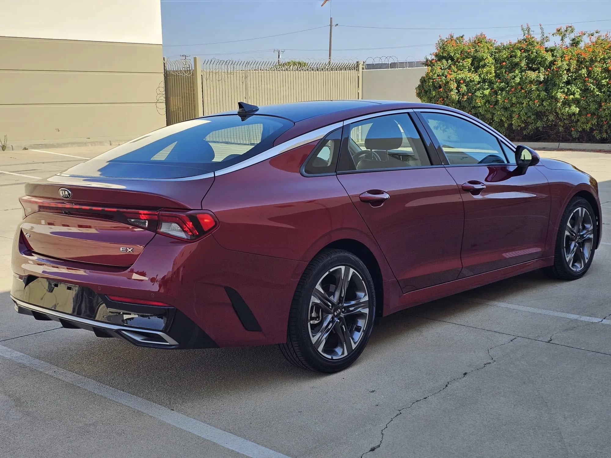 Used 2021 Kia K5 EX FWD image 4