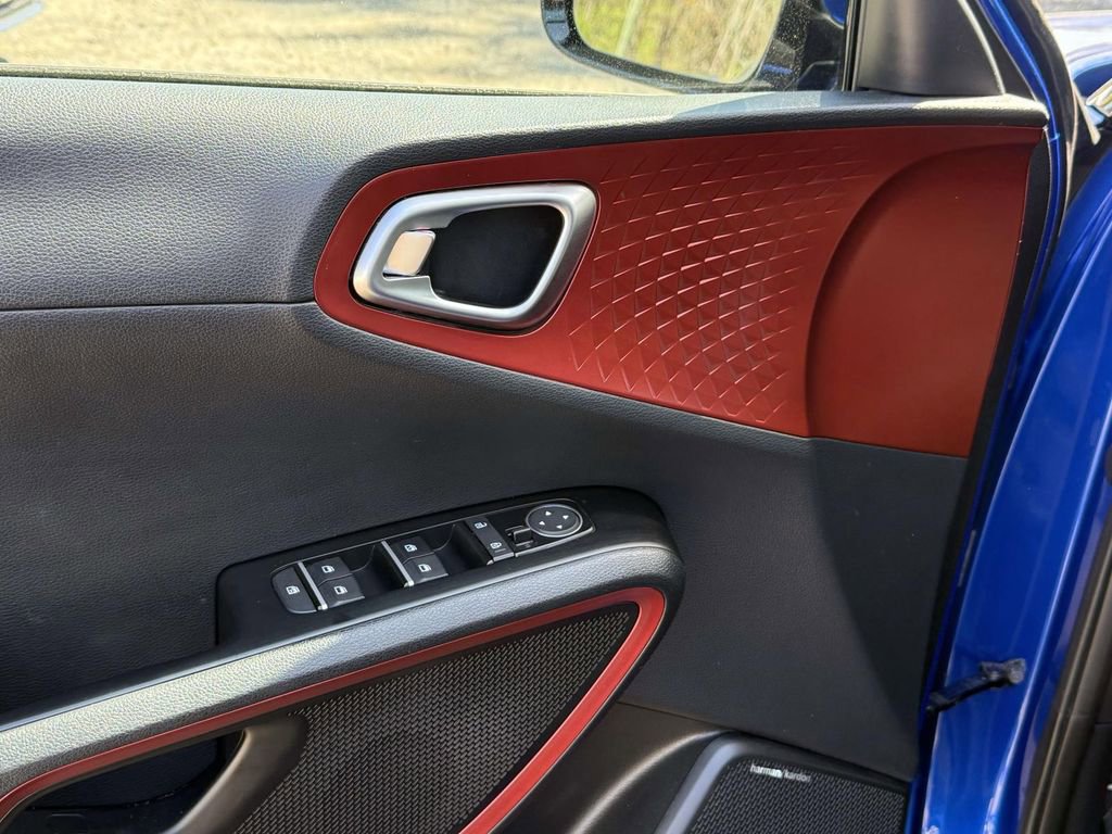 Used 2020 Kia Soul GT-Line Turbo image 29