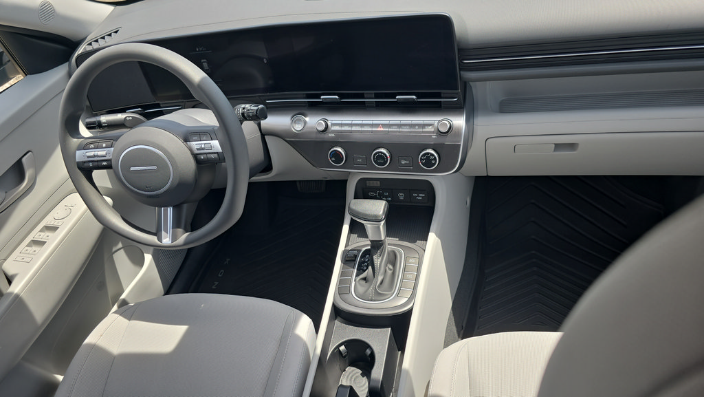 Certified 2026 Hyundai Kona SE FWD image 11