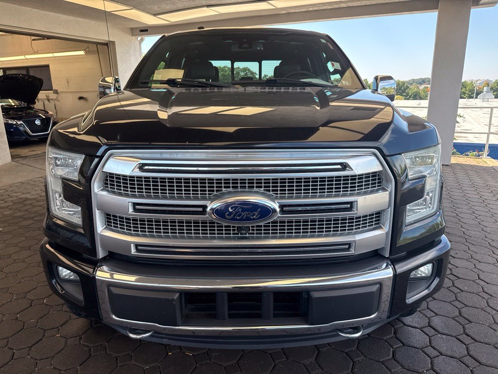 Used 2016 Ford F150 Platinum w/ Equipment Group 701A Luxury AWD/4WD image 2