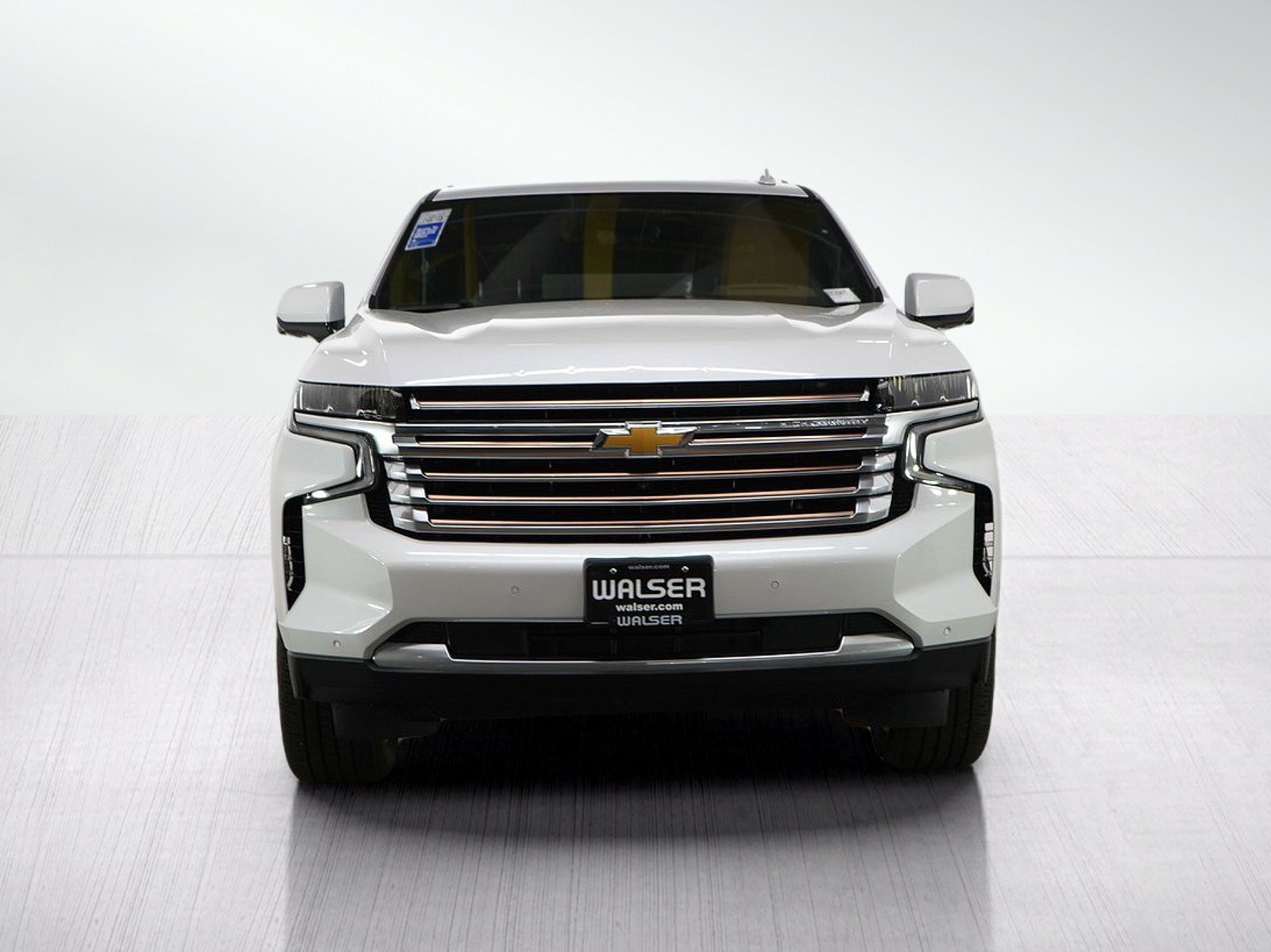 Used 2023 Chevrolet Suburban High Country AWD/4WD image 8