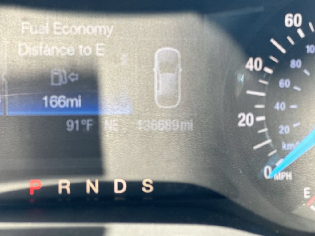 Used 2014 Ford Fusion SE FWD image 13