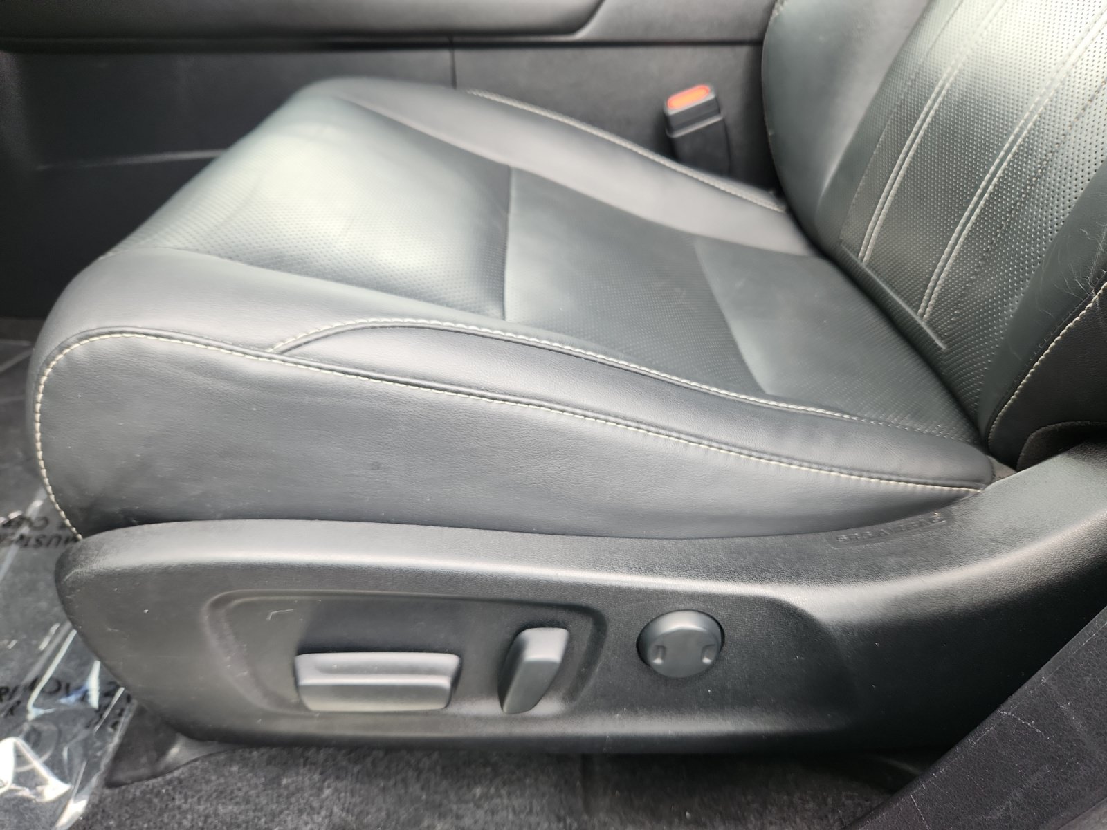 Used 2018 Lexus RX 350L AWD image 14