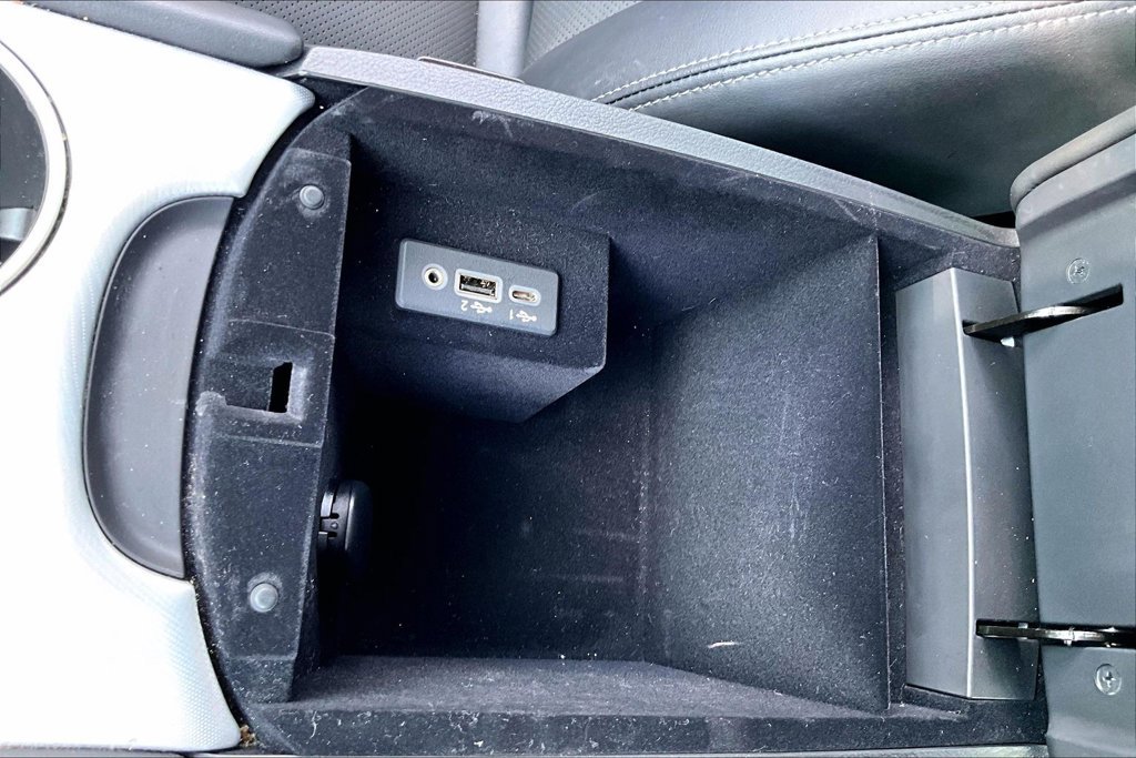 Used 2023 INFINITI Q50 Luxe w/ Cargo Package RWD image 33