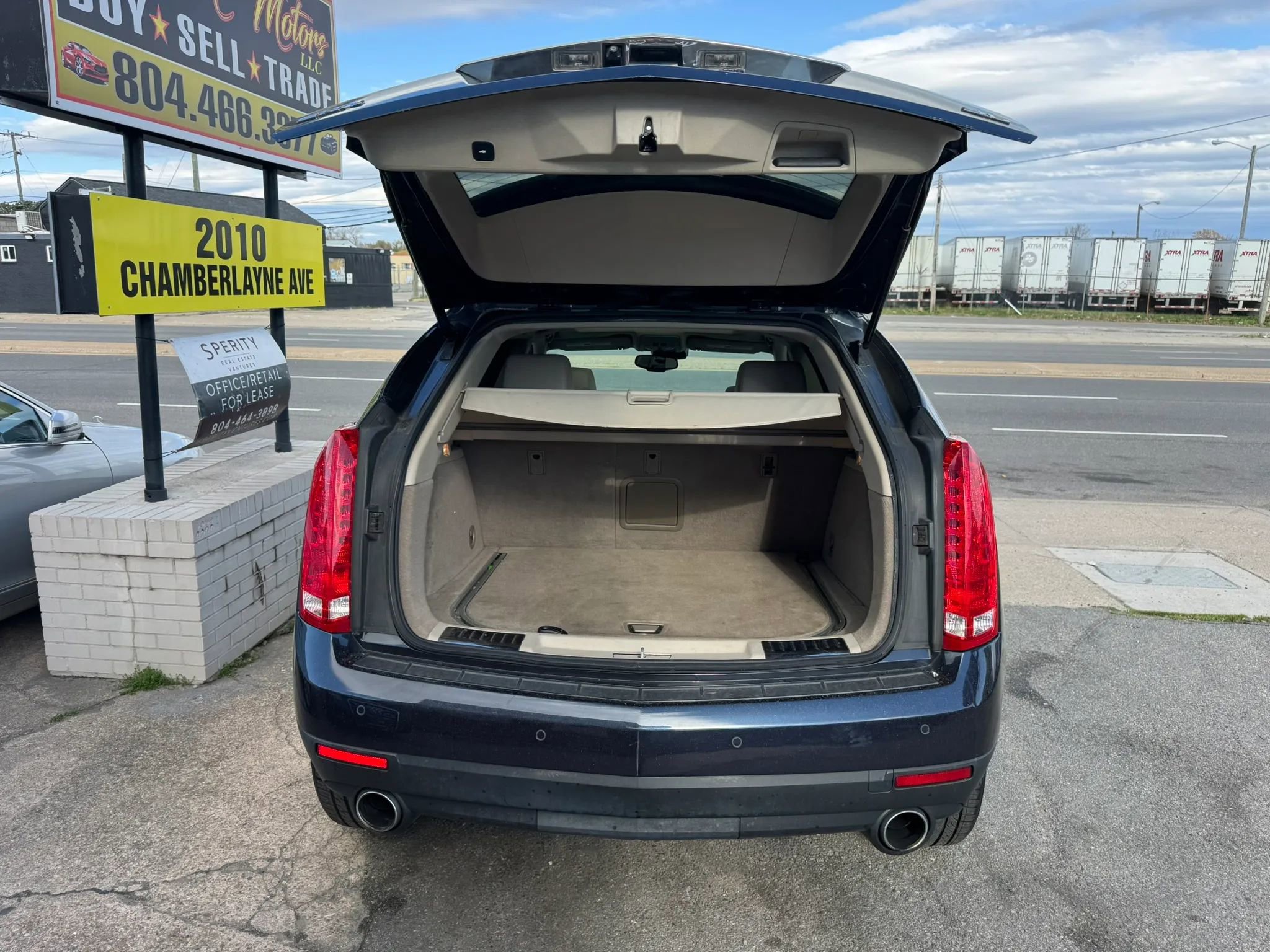 Used 2014 Cadillac SRX Performance w/ Driver Awareness Package image 17