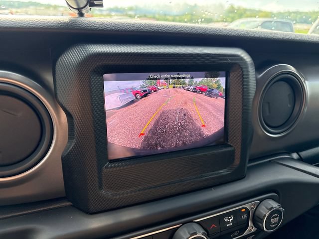Used 2023 Jeep Wrangler Unlimited Sport AWD/4WD image 15