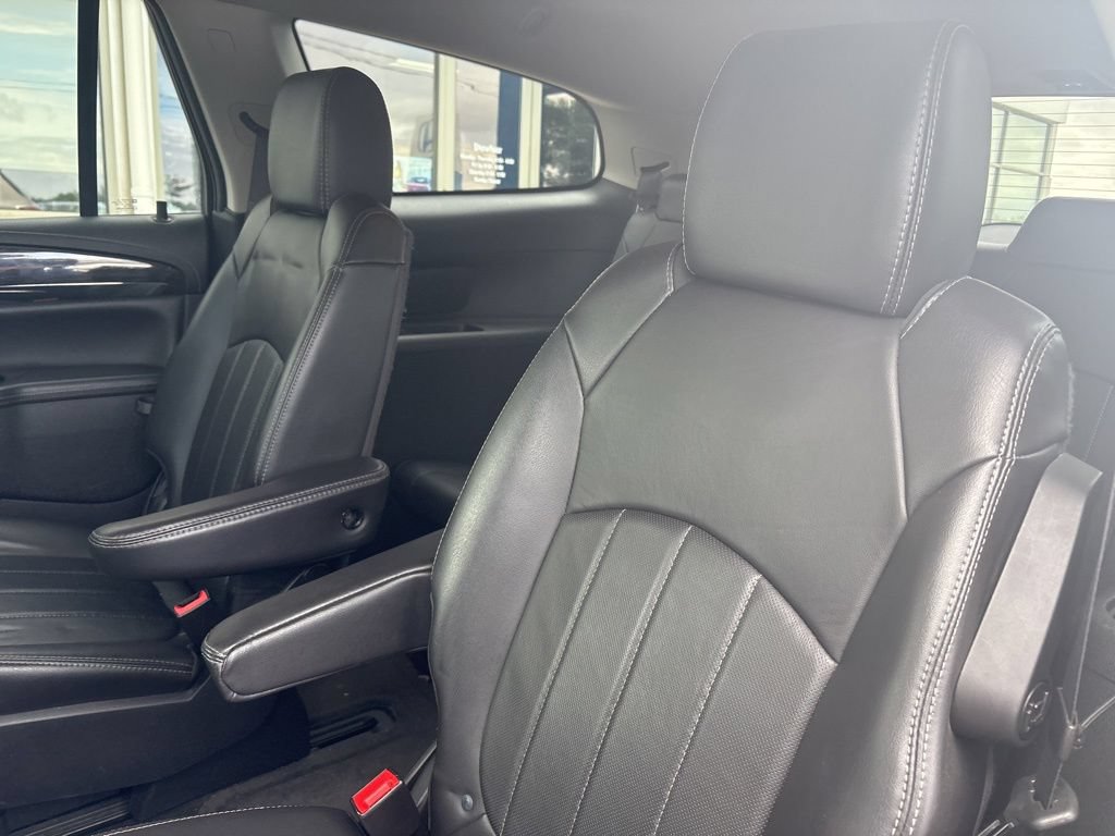Used 2016 Buick Enclave Premium AWD/4WD image 36