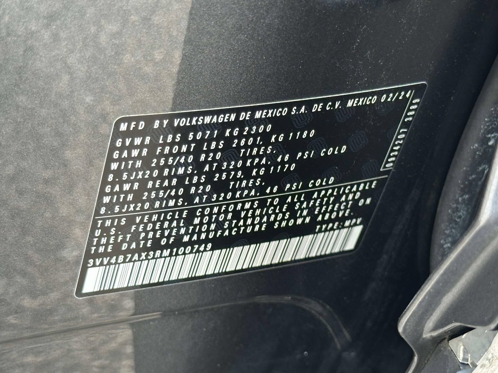 Certified 2024 Volkswagen Tiguan SEL R-Line AWD/4WD image 26