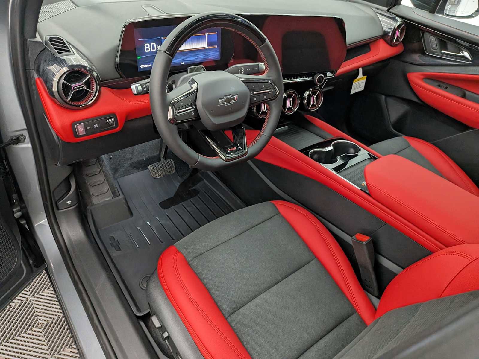 New 2026 Chevrolet Blazer EV RS image 2