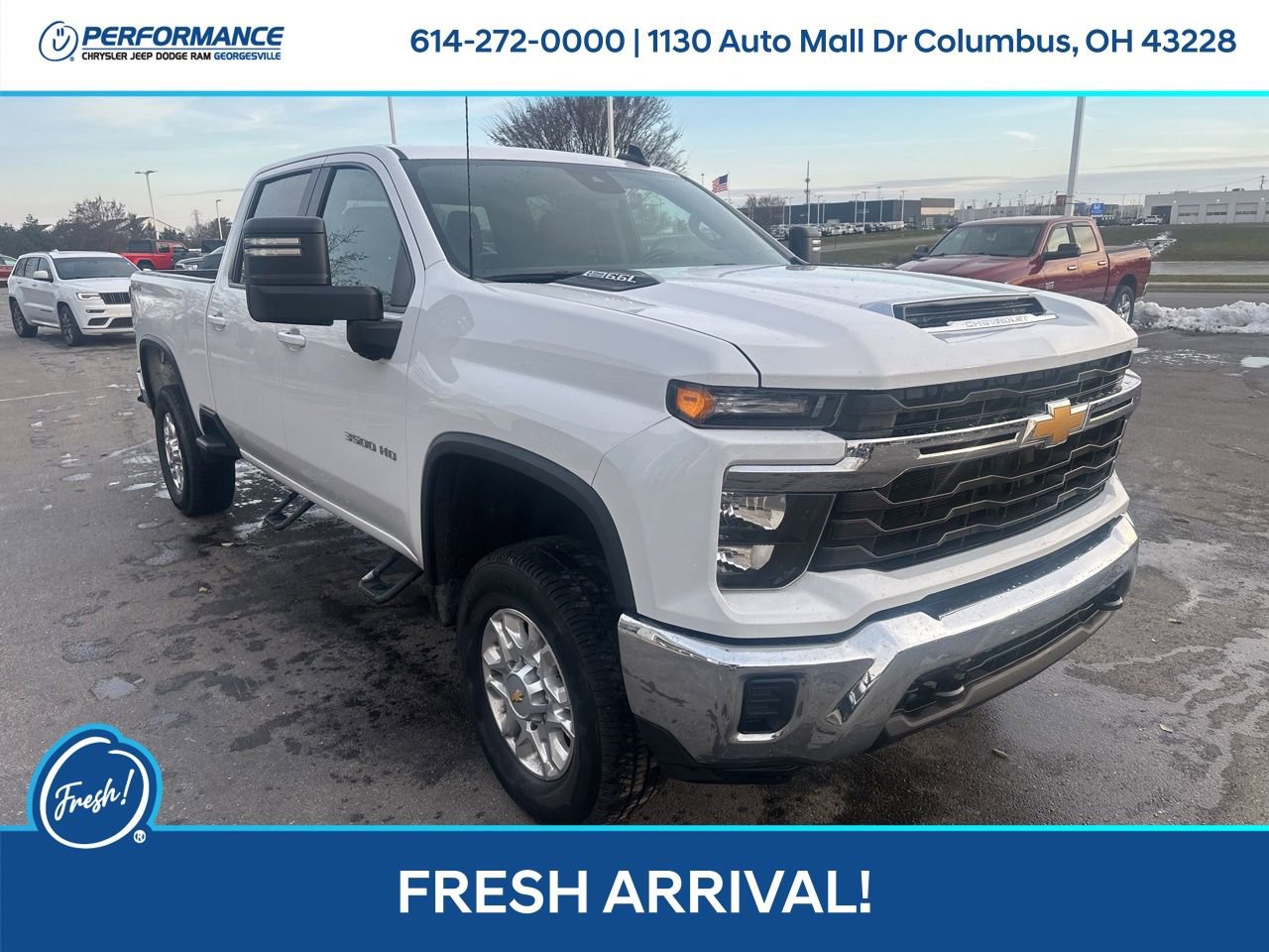 Used 2024 Chevrolet Silverado 3500 LT image 1