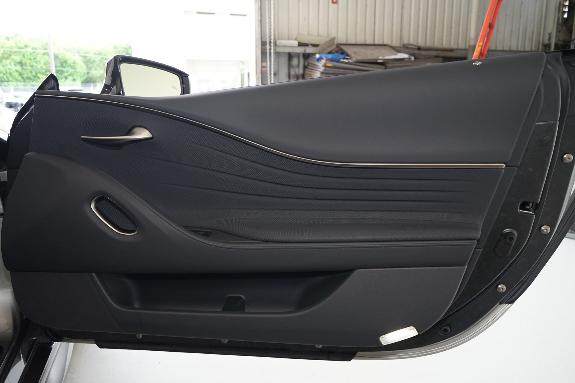Used 2024 Lexus LC 500 Convertible w/ Touring Package RWD image 23