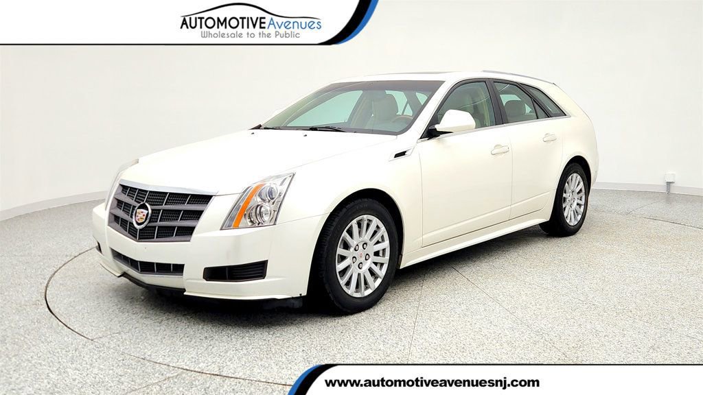 Used 2011 Cadillac CTS Luxury image 1
