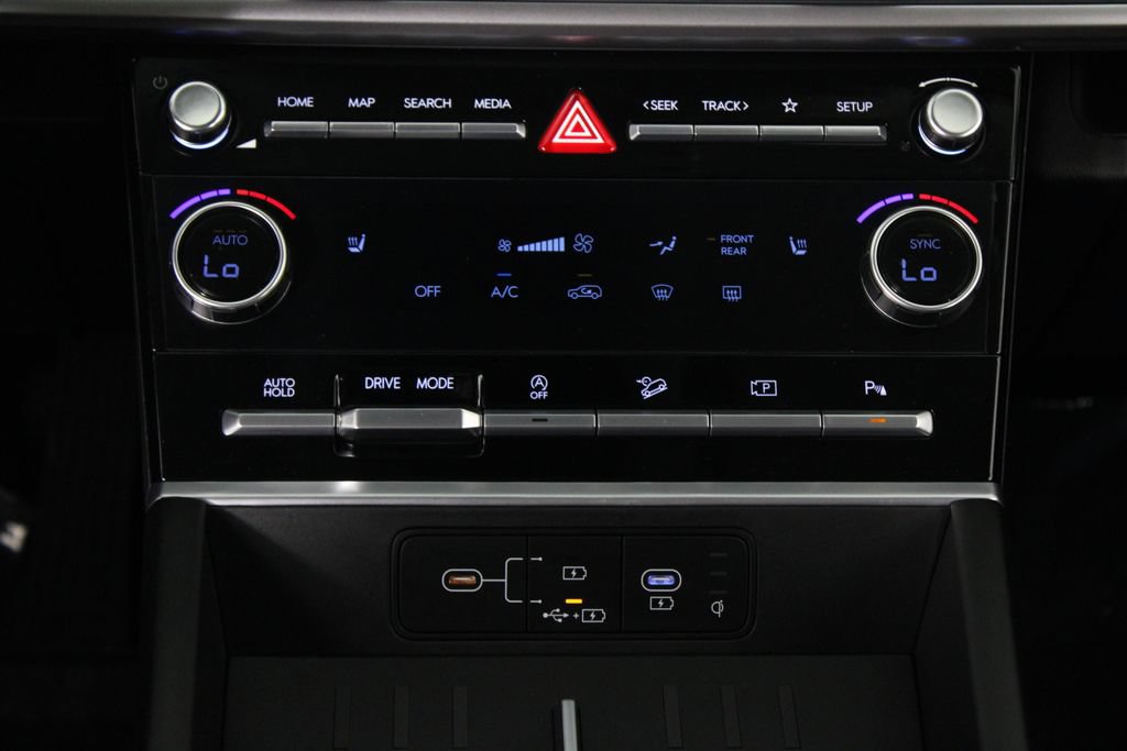 Certified 2026 Hyundai Santa Fe SEL FWD image 23