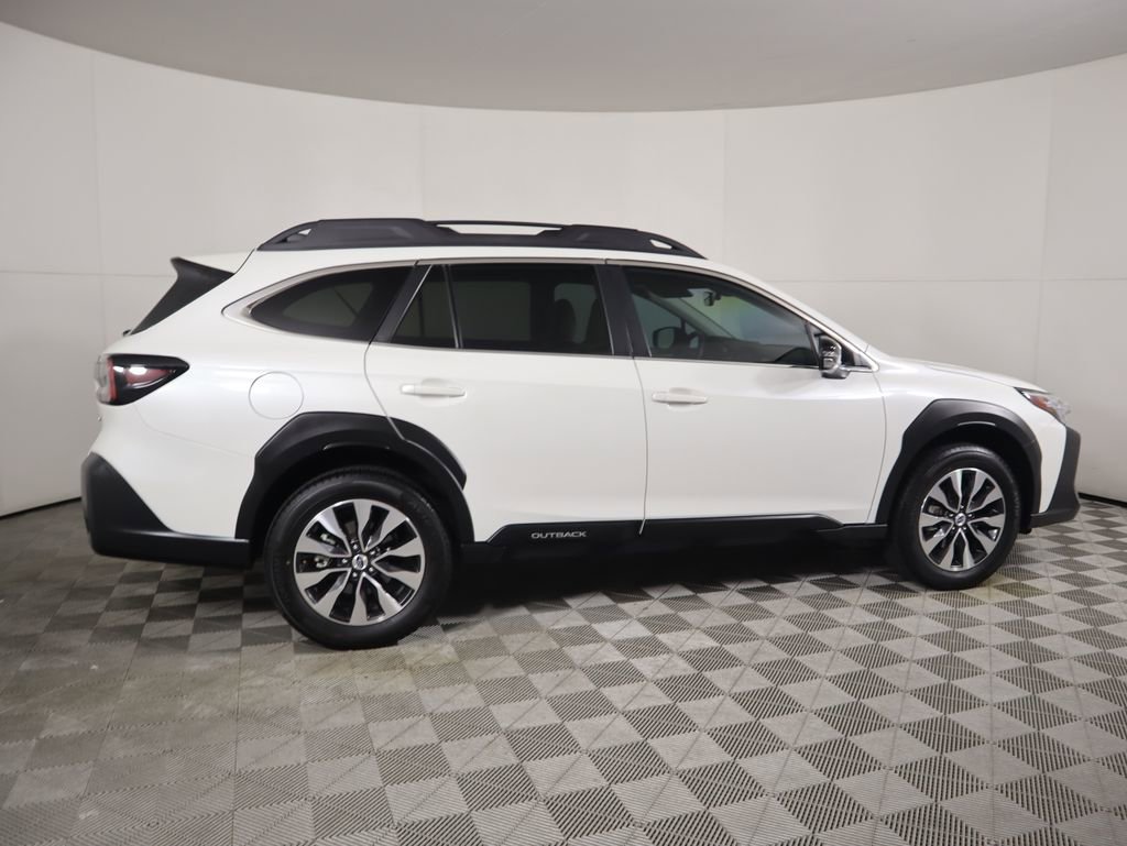 Used 2024 Subaru Outback Limited image 4