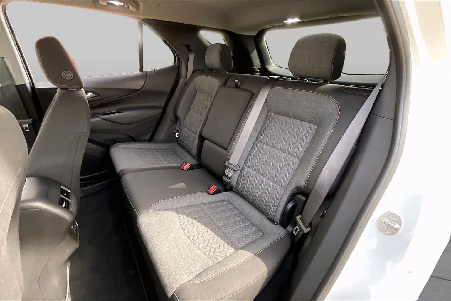 Used 2023 Chevrolet Equinox LT FWD image 20