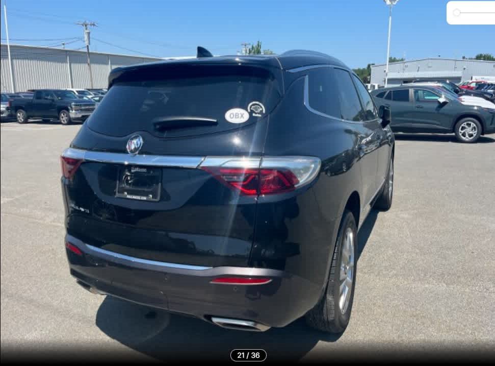 Used 2023 Buick Enclave Essence w/ Experience Buick Package AWD/4WD image 3