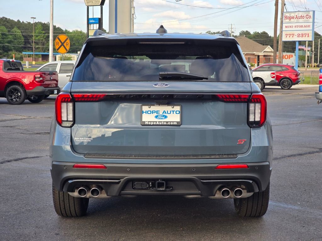 New 2026 Ford Explorer ST AWD/4WD image 4