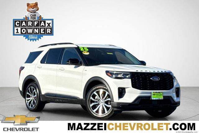 Used 2025 Ford Explorer ST-Line RWD image 1