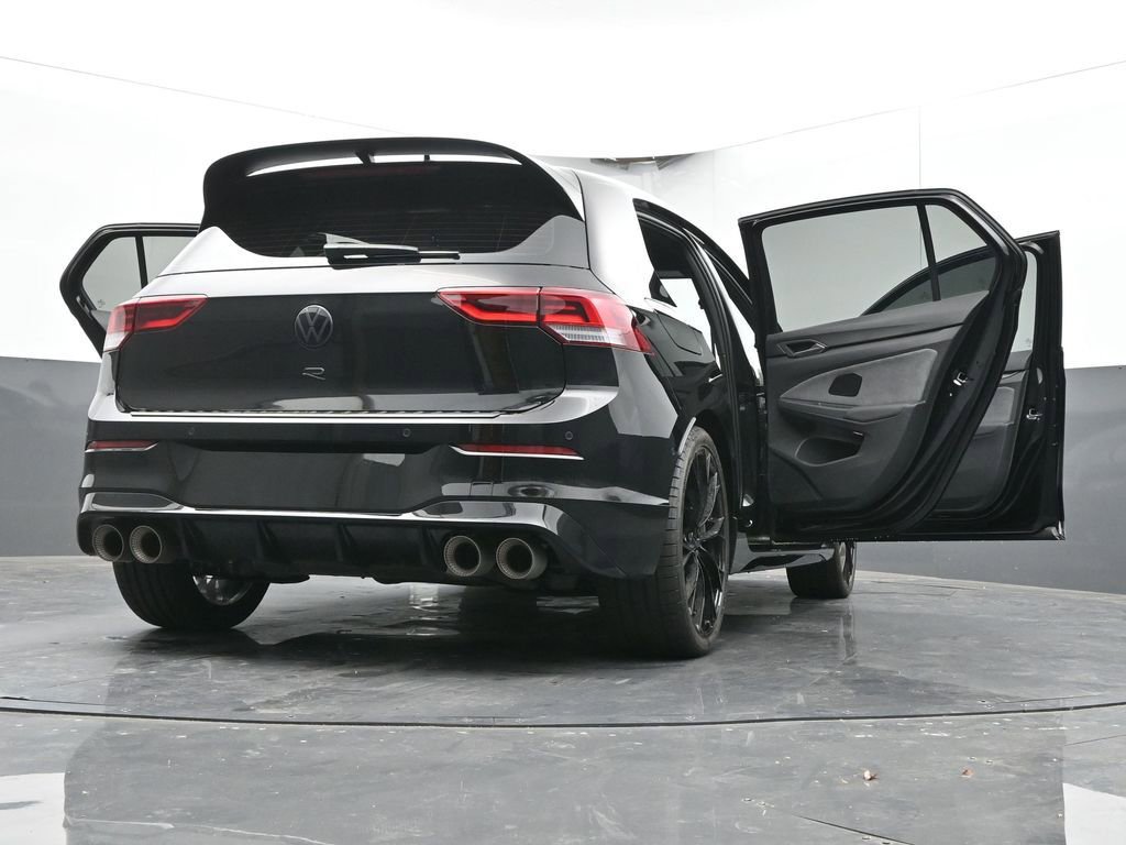 Used 2025 Volkswagen Golf R Black Edition image 74