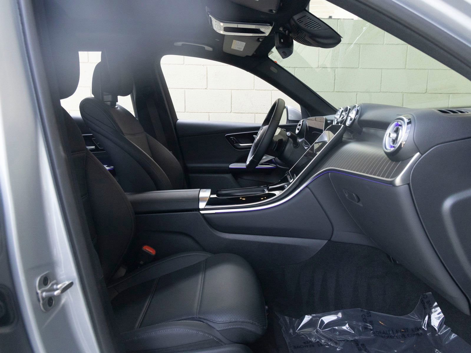 Used 2026 Mercedes-Benz GLC 300 image 26