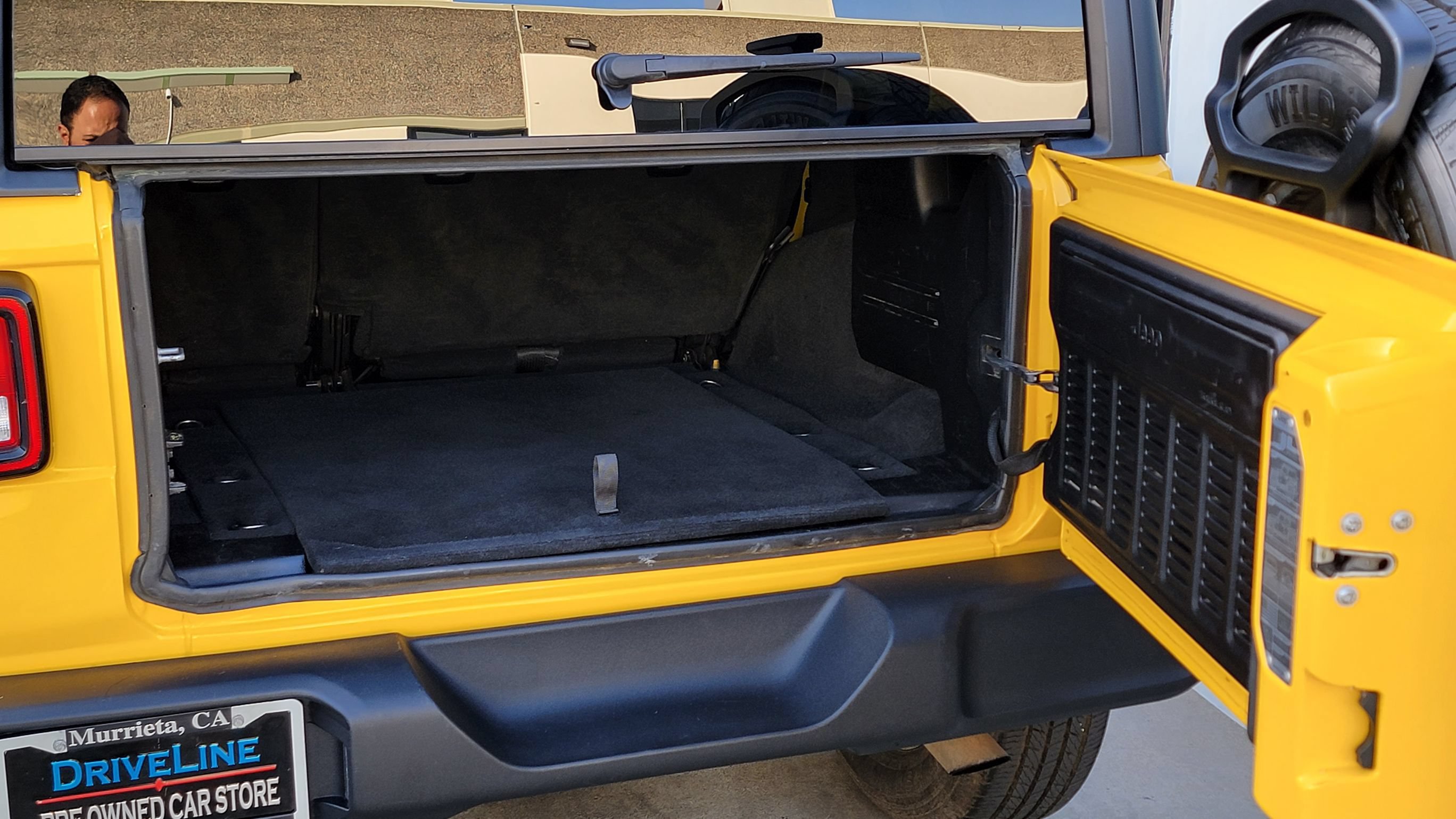 Used 2019 Jeep Wrangler Unlimited Sahara AWD/4WD image 33
