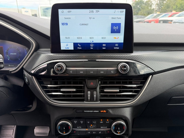 Used 2022 Ford Escape SEL AWD/4WD image 29