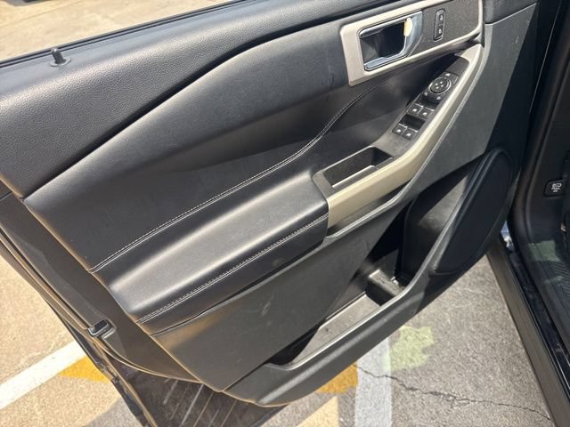 Used 2021 Ford Explorer XLT RWD image 41