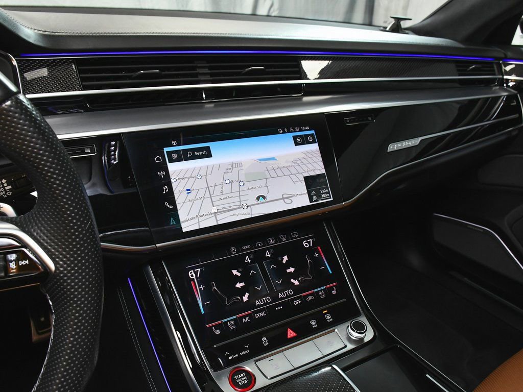 Used 2022 Audi S8 w/ S8 Comfort Plus Package AWD/4WD image 56