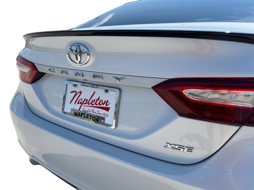 Used 2020 Toyota Camry XSE FWD image 33