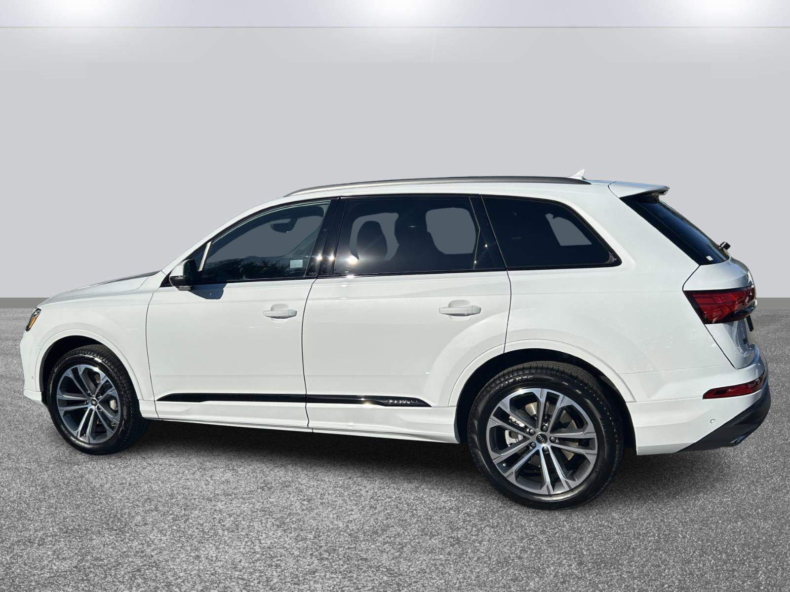 New 2026 Audi Q7 2.0T Premium image 6
