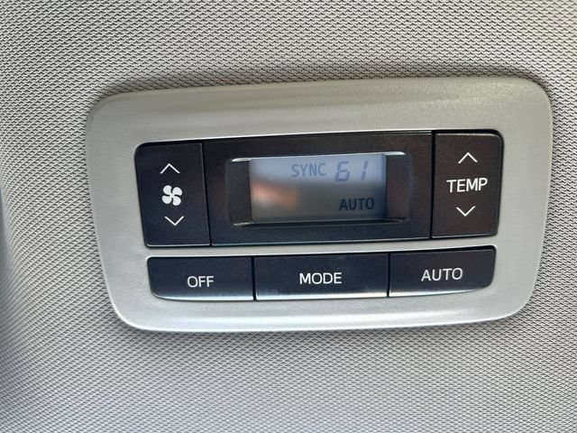 Used 2017 Toyota Sienna XLE w/ XLE Navigation Package AWD/4WD image 22