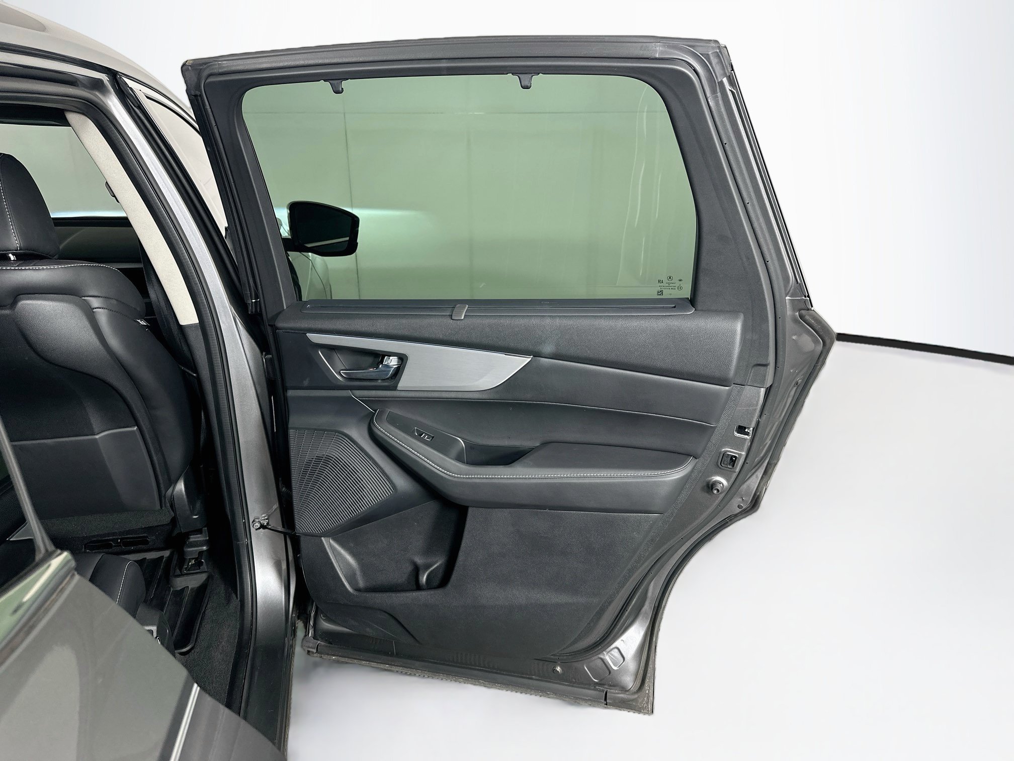 Used 2024 Acura MDX w/ Technology Package FWD image 31