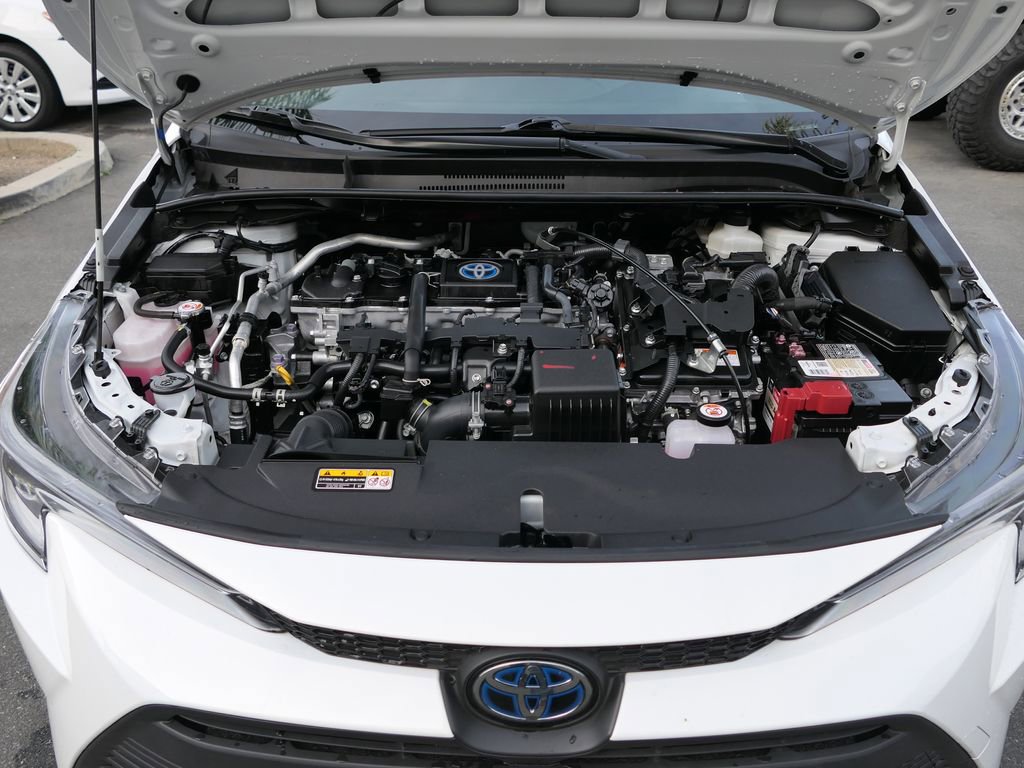 Used 2023 Toyota Corolla LE w/ Carpet Mat Package (TMS) image 29