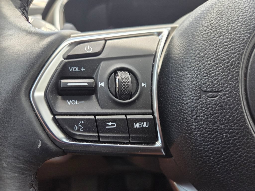 Used 2025 Acura MDX FWD image 13
