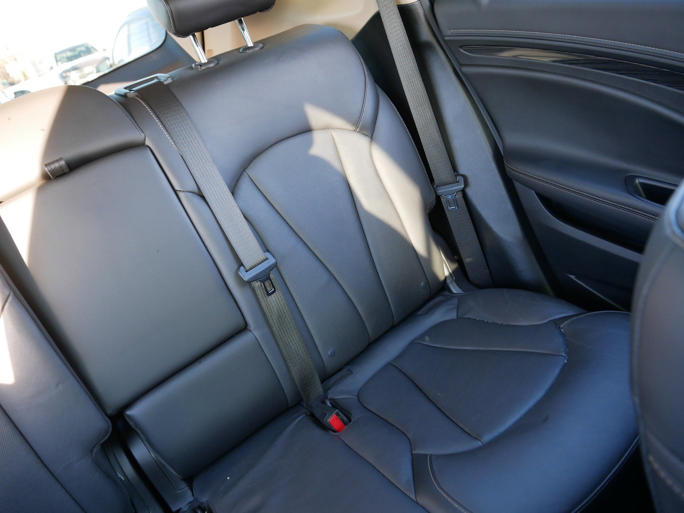 Used 2017 Buick Envision Essence w/ LPO, Cargo Package image 14