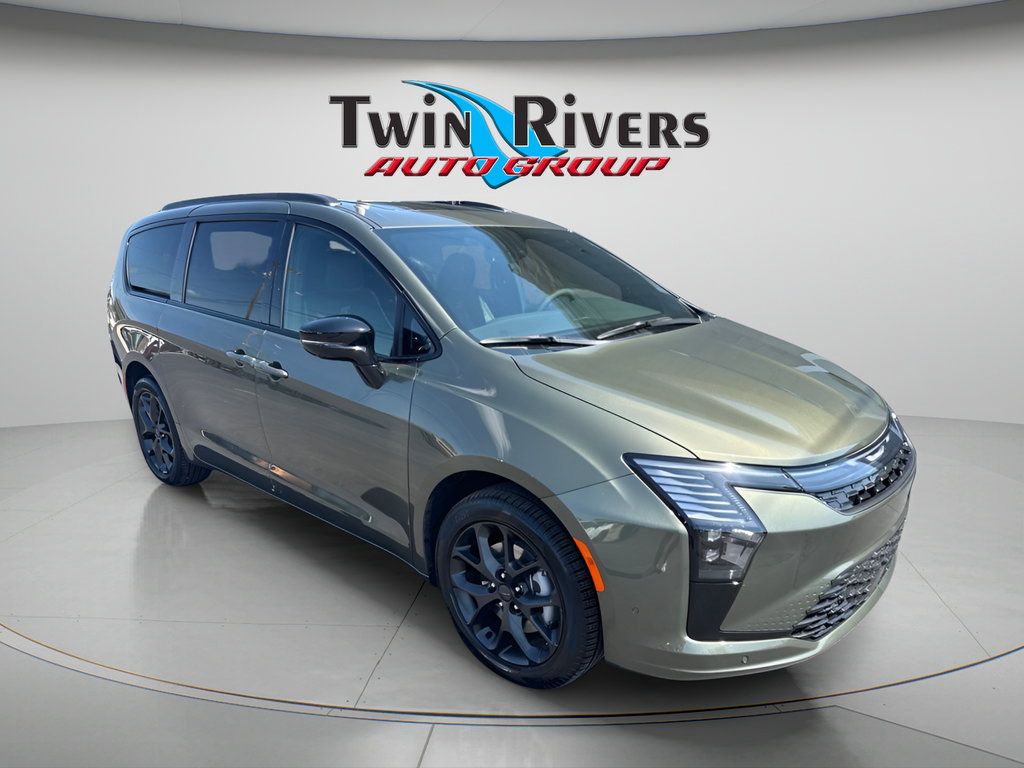 New 2027 Chrysler Pacifica Limited AWD/4WD image 6