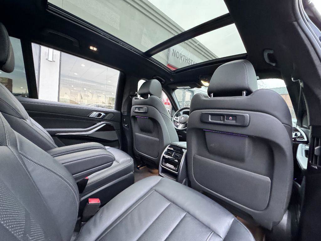 Used 2020 BMW X7 xDrive40i w/ M Sport Package image 35