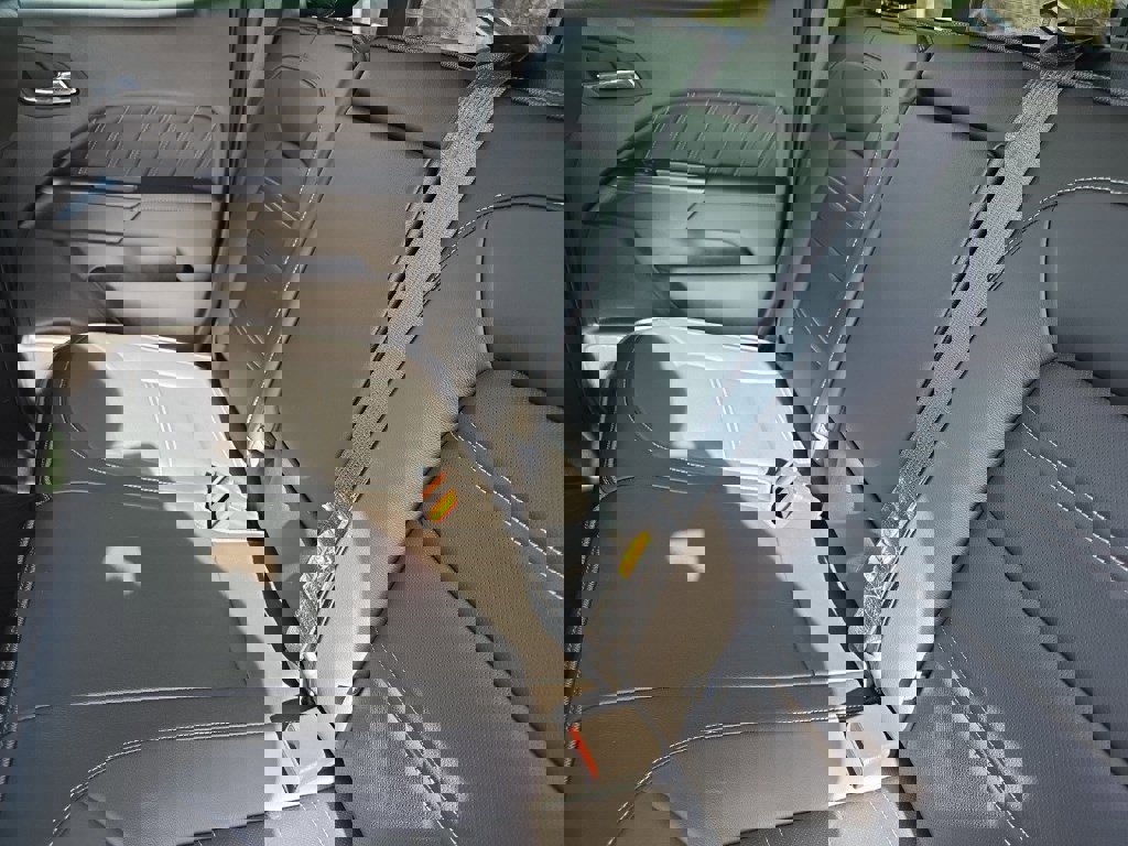 Used 2022 GMC Canyon Denali image 10