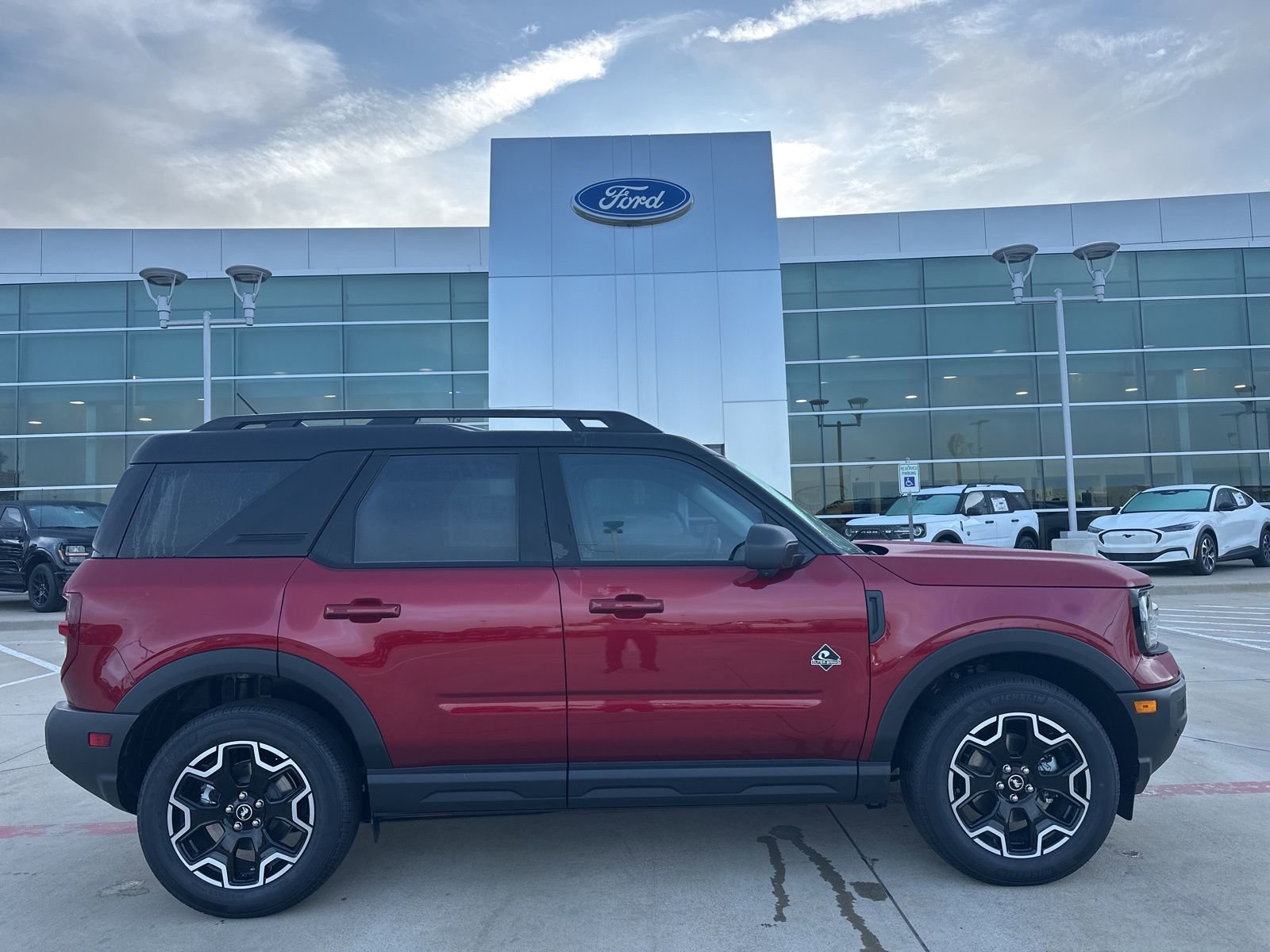 New 2025 Ford Bronco Sport Outer Banks w/ Outer Banks Tech Package+ image 50