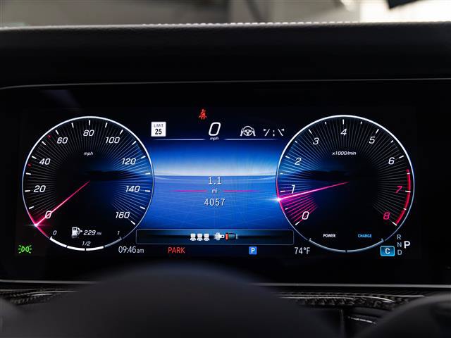 Used 2025 Mercedes-Benz G 550 image 24