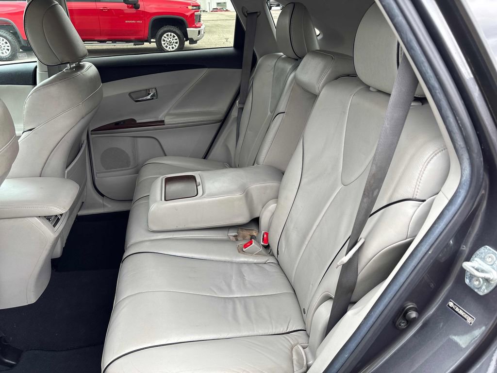 Used 2012 Toyota Venza XLE AWD/4WD image 23