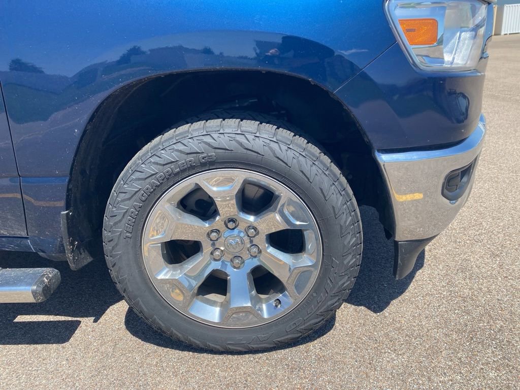 Used 2020 RAM 1500 Big Horn AWD/4WD image 5